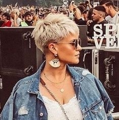 KISA-SAÇ-MODELLERİ-BAYAN