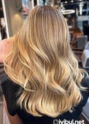 BAL KÖPÜĞÜ SAÇ RENGİ