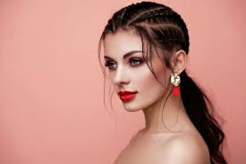 SICAK HAVALAR İÇİN SAÇ MODELLERİ